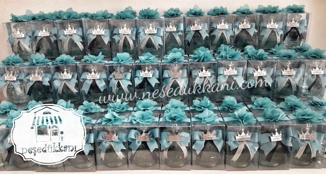 alt="kral tacı kolonya şişesi"