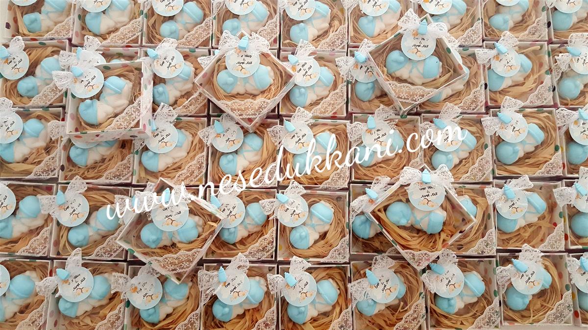 alt="erkek bebek kokulu taş-1"