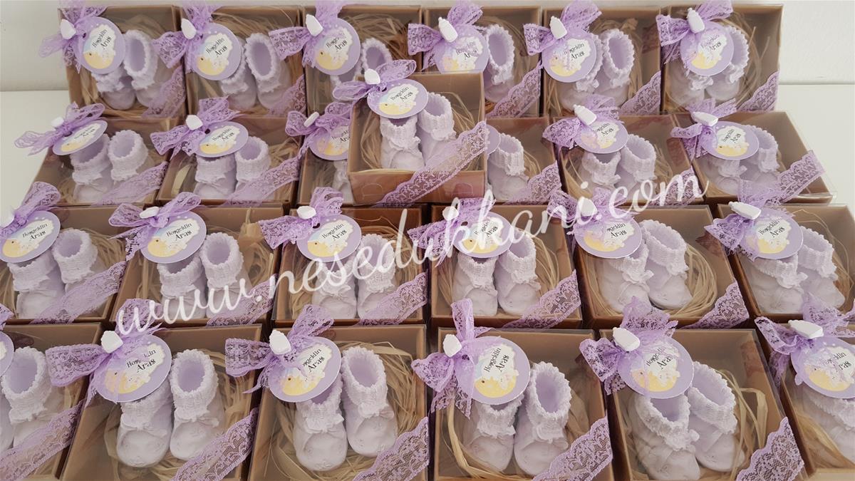 alt="kokulu taş patik"