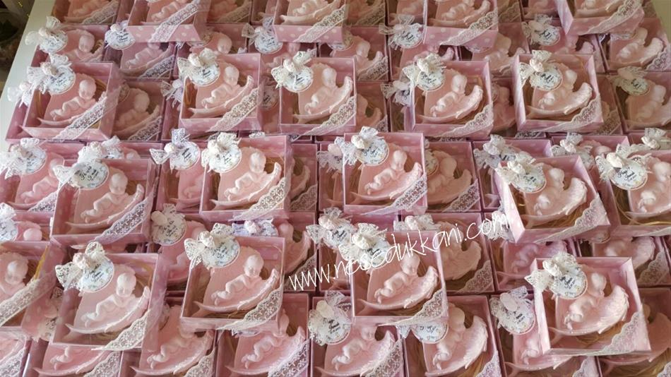 ırmak kanatta bebek